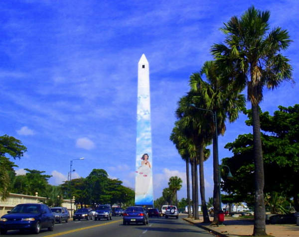 Obelisco_Santo_Domingo